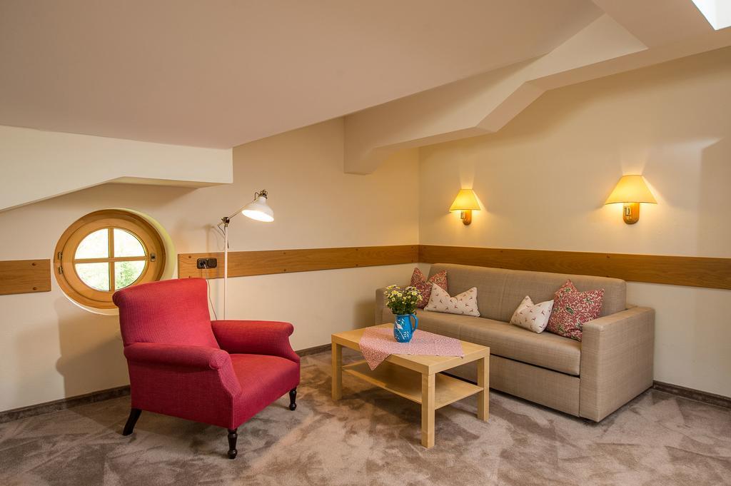 Pension Appartements Alpenblick Maria Alm am Steinernen Meer Exterior photo